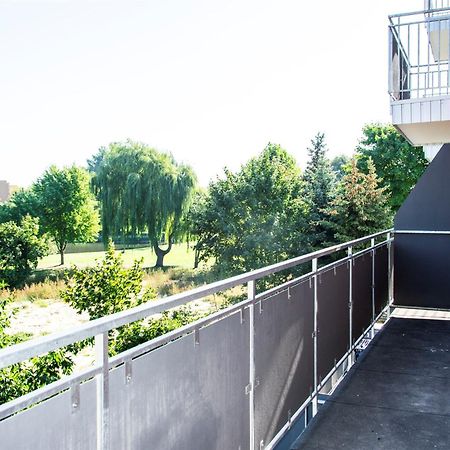 Sami Swoi Bełchatów Exteriör bild